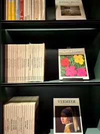 Sinan Books