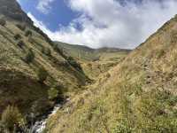 【Kazbegi → Gergeti Trinity Church／ゲルゲティ三位一体教会】