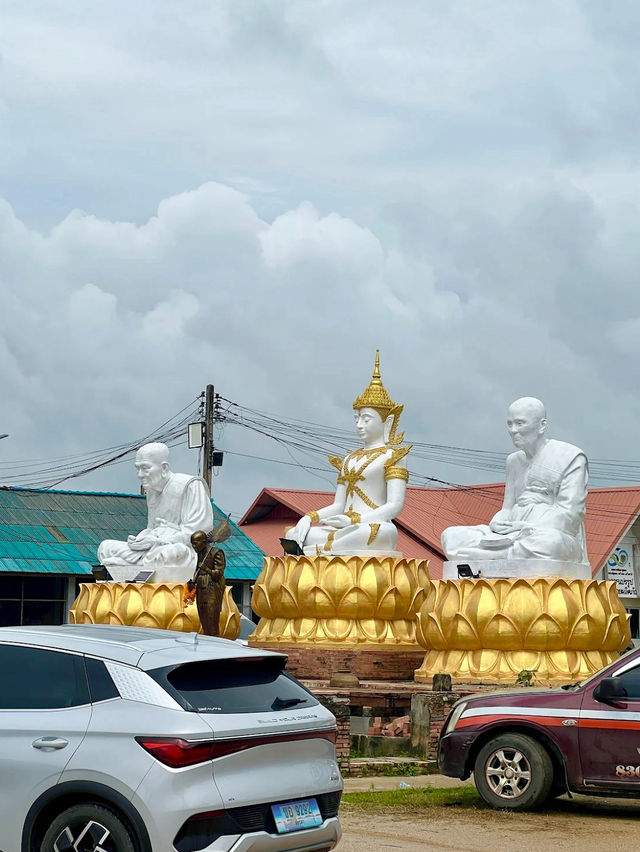 The Nagas in Koh Yor