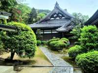 Tranquil Beauty at Ginkaku-ji: Kyoto’s Silver Gem