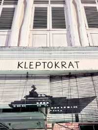 Kleptokrat KL: Where Vintage Vibes Brew with Bold Flavour