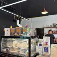 LAMA Cafe | คาเฟ่มินิมัลเท่ ๆ ย่านละไม 