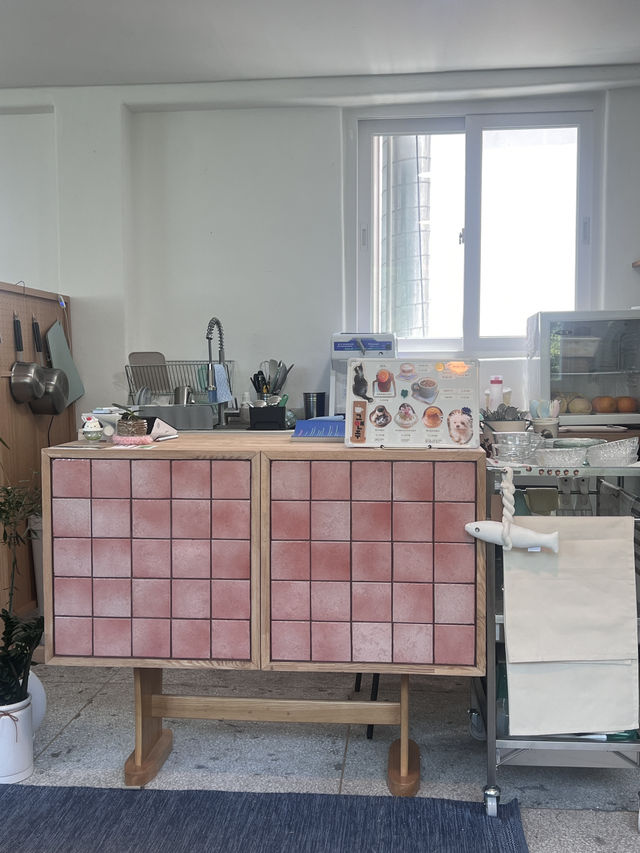 **성안길 골목 안, 분위기 맛집 카페 ‘그앤푸’🧊🍓🌿