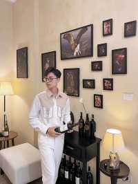 The Yard Café & Bistro offers