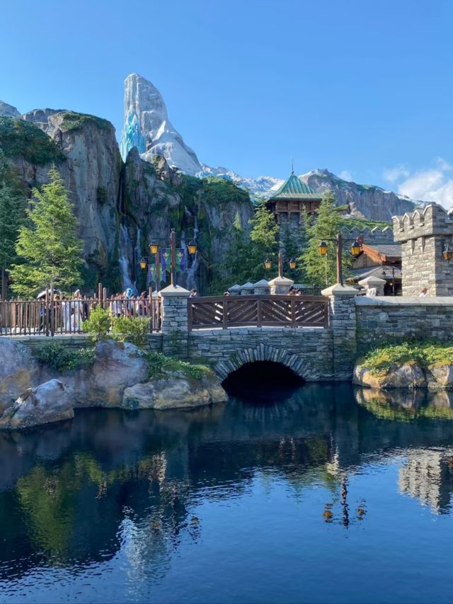 Anchors Aweigh! A Deep Dive into Tokyo DisneySea