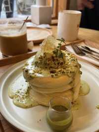 Bam Bi Café in Tokyo’s Shin-Okubo neighborhood
