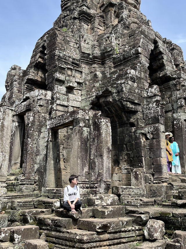 🛕 Bayon Temple — The Stone Faces of an Empire