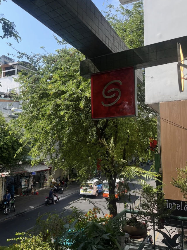 🛍ホーチミンの活気を体感！「ベンタイン市場」でローカル気分満喫のショッピング旅