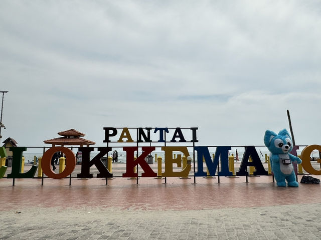 Beach-Hopping in Port Dickson: A Coastal Escape Worth Every Grain of Sand! 🏖️