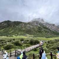  🌄 Gongga Lake (贡嘎错): A Gentle Trek with a Big Reward