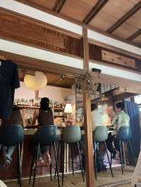 逗子駅から徒歩8分くらいのある隠れカフェAoito