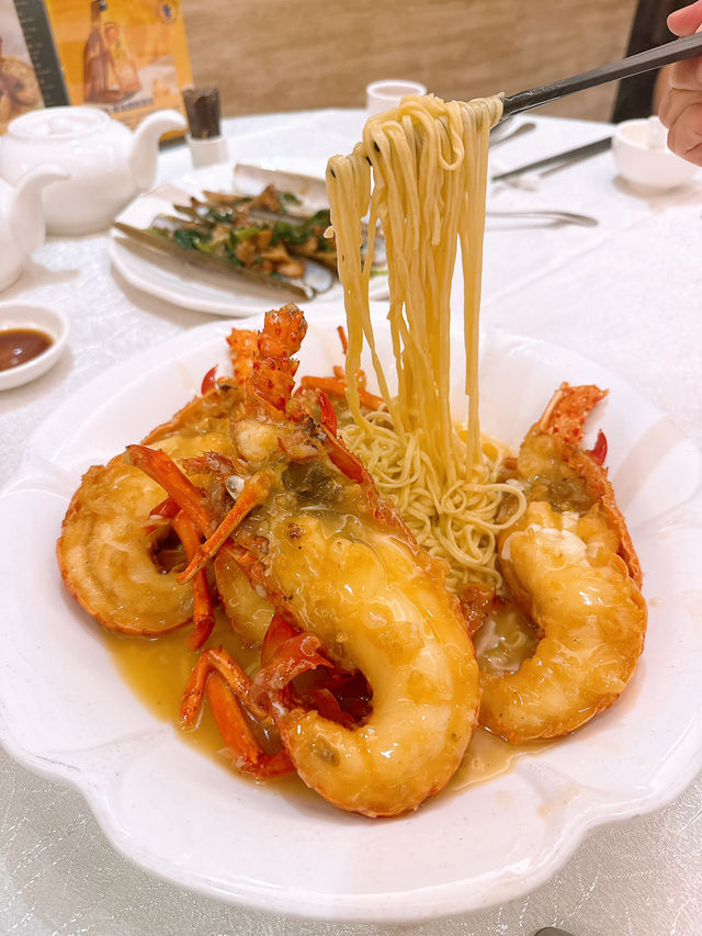 西貢海鮮店連續15年獲獎米芝連一星🌟 西貢海鮮店連續15年獲獎米芝連一星🌟