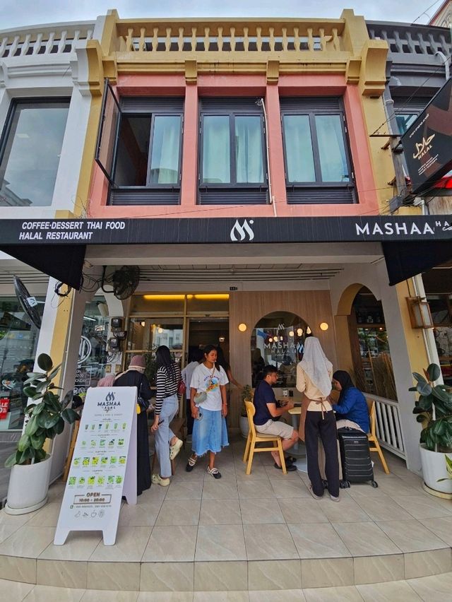 Mashaa Halal Café – A Cozy Halal Spot in Phuket Old Town