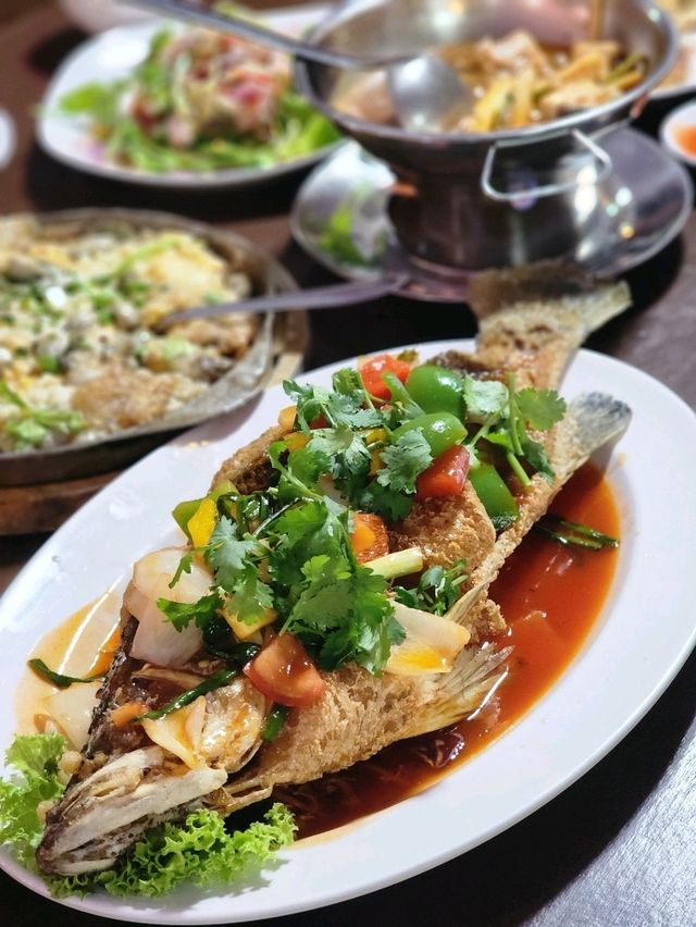 บางเสร่ซีฟู้ด