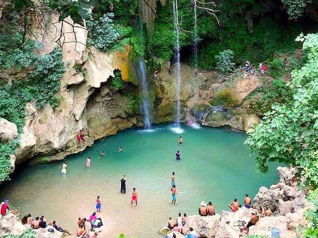 🌊💚 Lost in the beauty of Akchour Waterfalls, Morocco🇲🇦 🌿✨