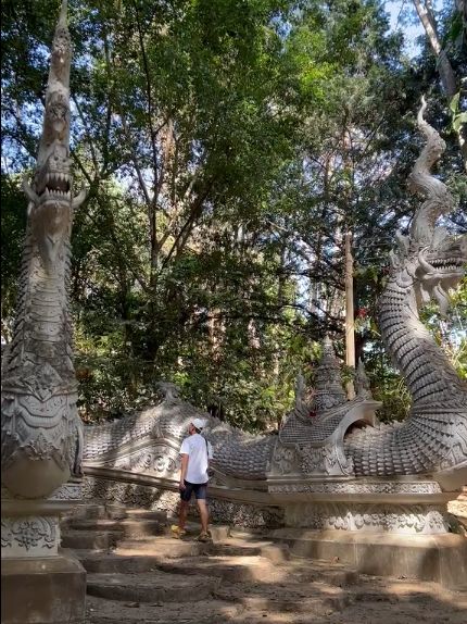 วัดหลวงขุนวิน – วัดไม้เก่าแก่กลางหุบเขา เชียงใหม่ 