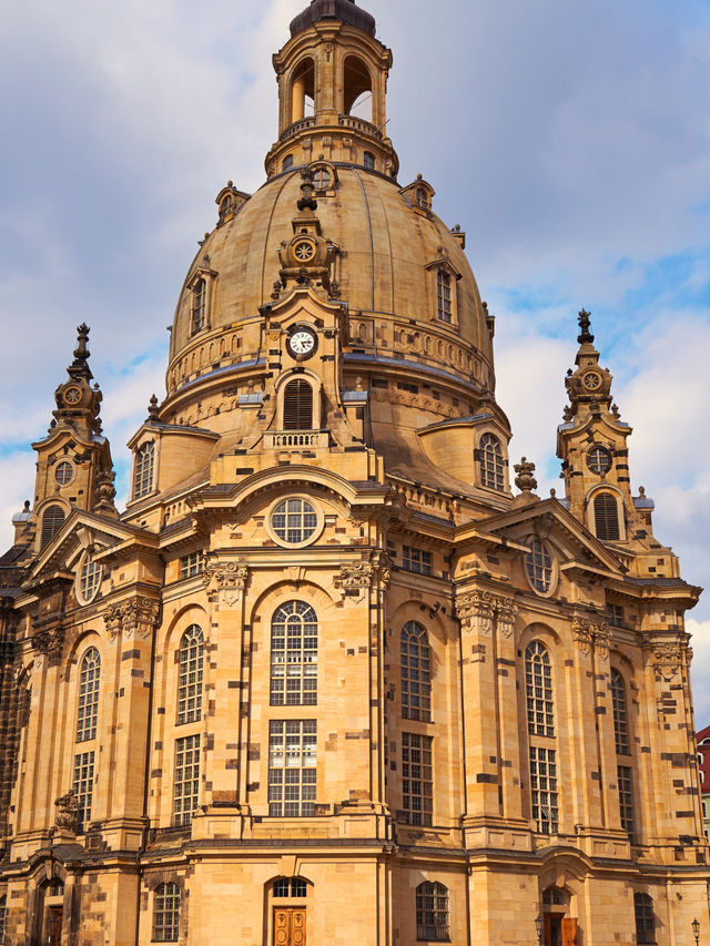 Dresden เมืองแห่งศิลปะและการฟื้นฟู