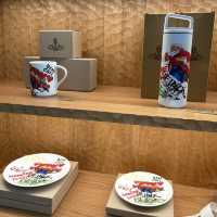 【東京/表参道🇯🇵】アヴァンギャルドな空間🕰 Vivienne Westwood CAFÉ