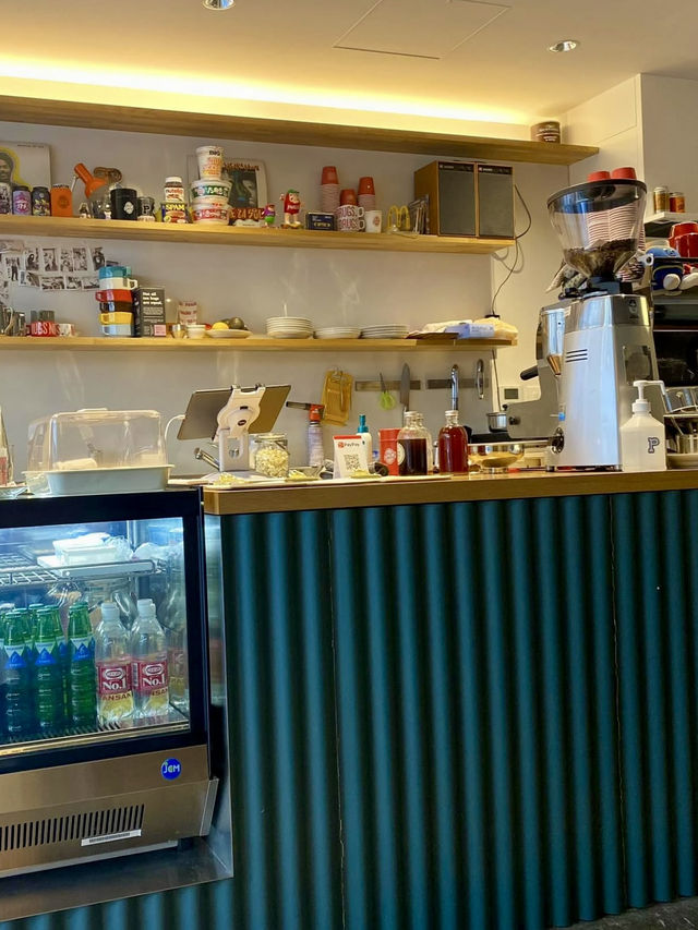 🍽️ Weekend Brunch in Bakurocho – PARLORS Tokyo