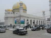 The Central Mosque of Almaty - Relaxed mosque!