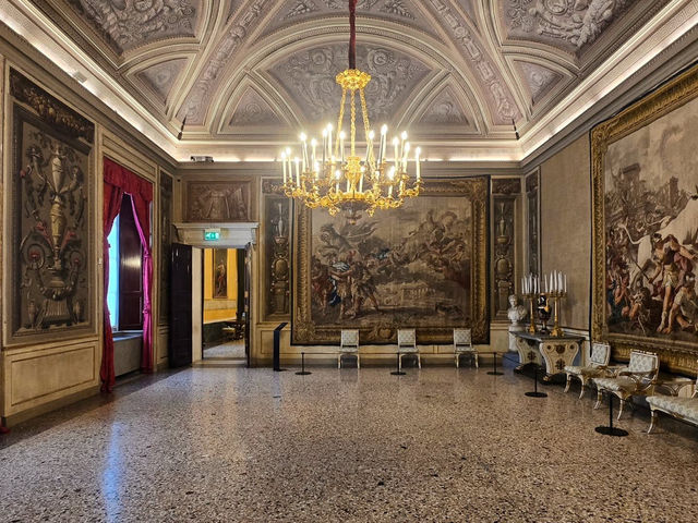 米蘭王宮 Palazzo Reale di Milano 米蘭王宮 Palazzo Reale di Milano