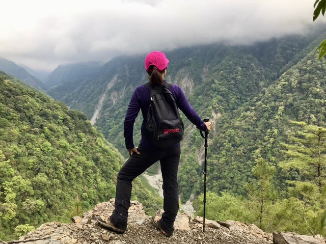 《八通關古道 •峽谷與瀑布的輕冒險》 《八通關古道 •峽谷與瀑布的輕冒險》