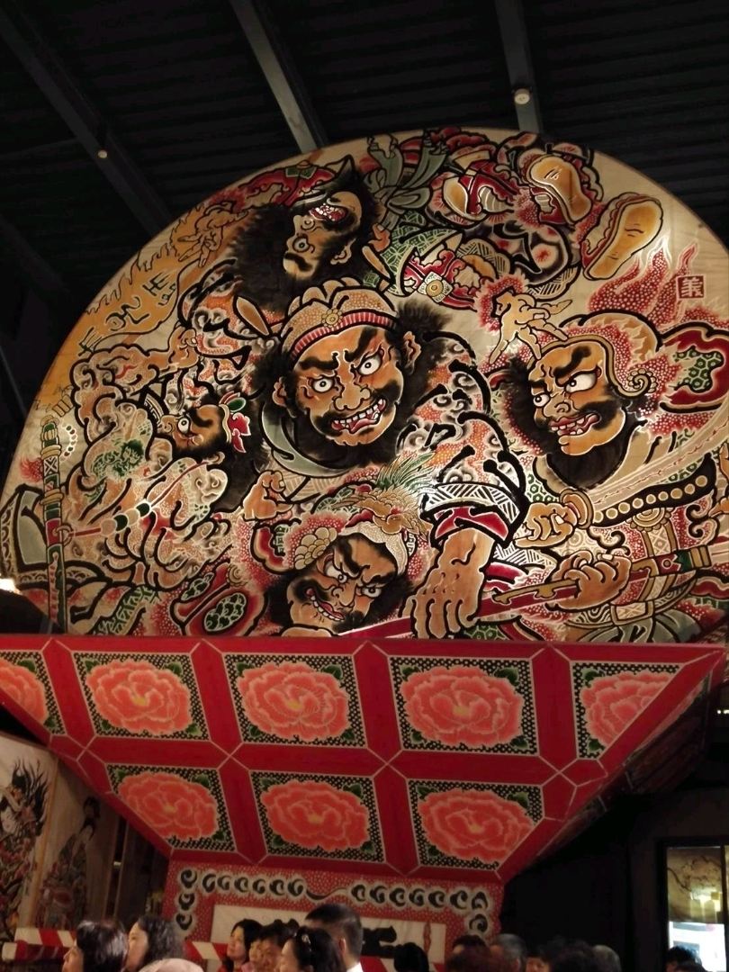 More Than Just a Festival! Hirosaki’s Tsugaru-han Neputa Village: A Year-Round Extravaganza of Giant Lanterns and Shamisen