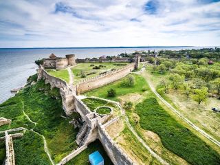 เมื่อป้อมปราการยุคกลางคอยพิทักษ์เมืองชีเบนิก (Šibenik)