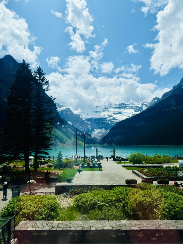 Unbeatable Views with a Delicious Bite!