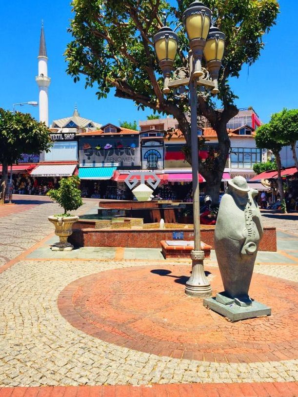 Multiple Sculptures Shower Alanya