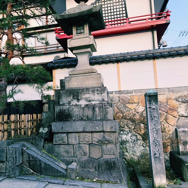 Cultural path leading to Zenko-ji Temple 