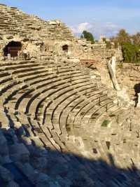 Impressive Gladiator Amphitheater!