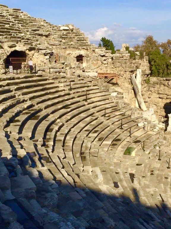 Impressive Gladiator Amphitheater!