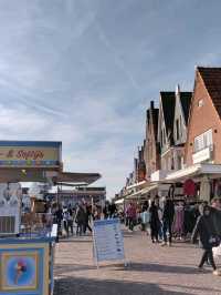Volendam Unplugged: A Quaint Escape into Dutch Charm!