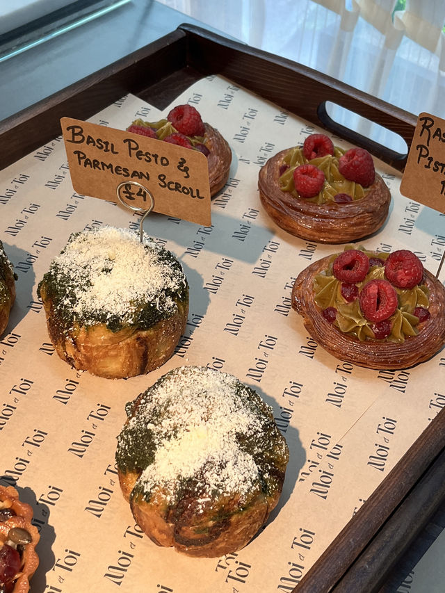 London | The Must Try bakery near Tower Bridge