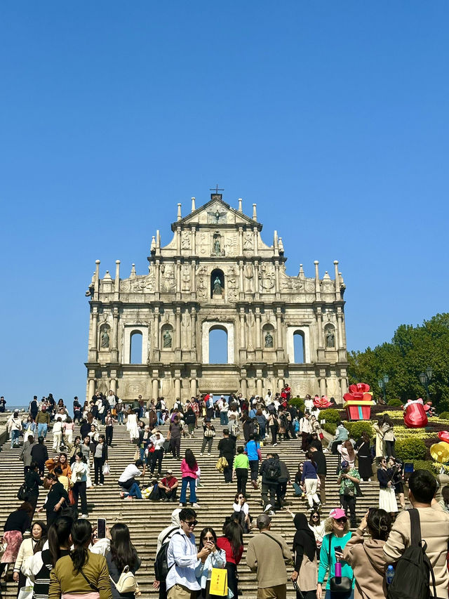 I went to Macau for these photos 🇲🇴