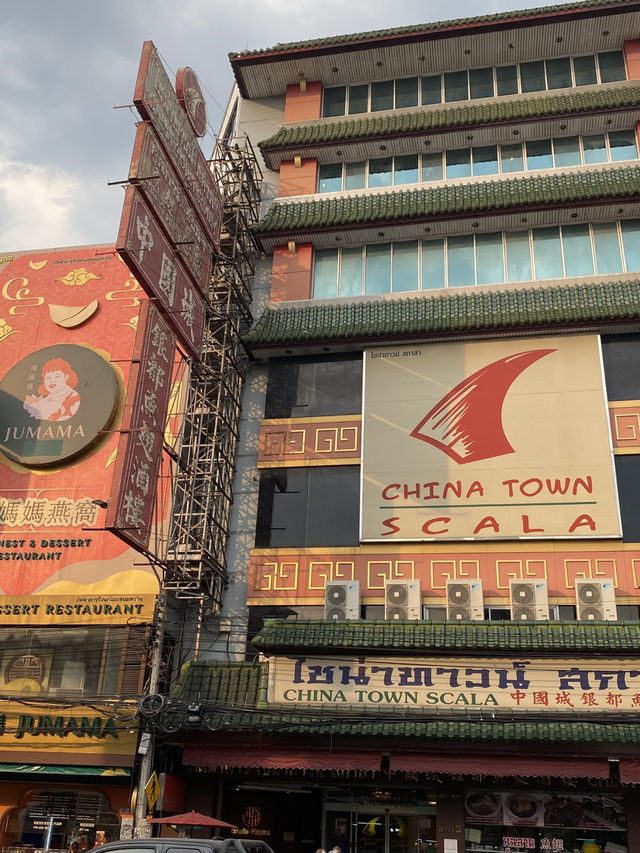 Bangkok’s Chinatown: A Night That Surprises You