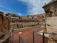 🇮🇹 Exploring the Colosseum in Rome: A Journey Through Time 🏛️✨