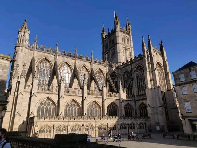 Bath: Elegance in Stone and Steam