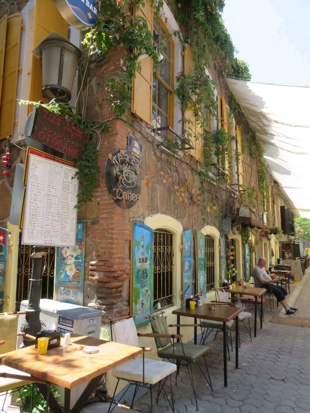 🌞 One Day in Izmir: Hour-by-Hour Sightseeing Adventure 🏛️🌊