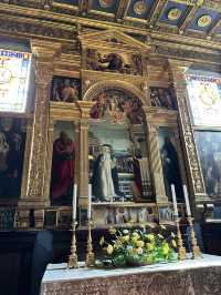 Siena’s Cathedral Quarter: A Medieval Wonderland Awaits!
