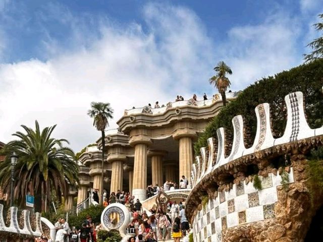 Exploring Barcelona: Sagrada Família & Beyond 🏛️🌞