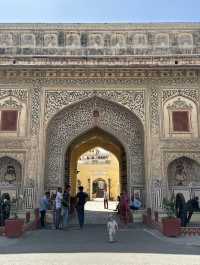 👑 Jaipur's Royal Heart: Inside the Magnificent City Palace