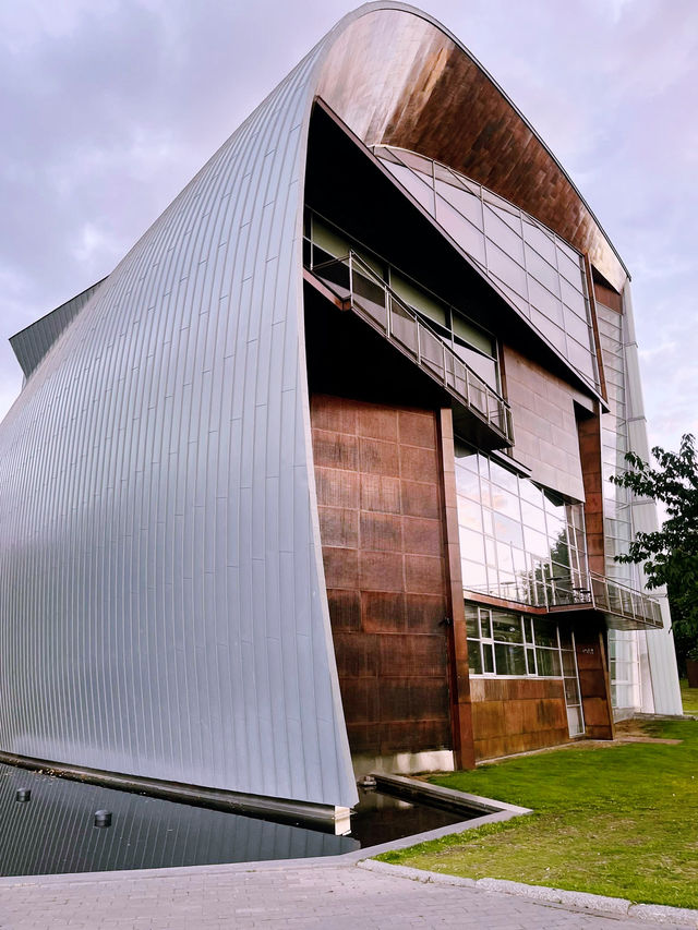 Embracing the Culture & Traditions of Helsinki, Finland 🇫🇮 Embracing the Culture & Traditions of Helsinki, Finland 🇫🇮