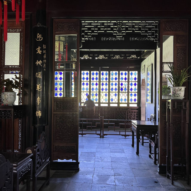 【中国・蘇州】夏は蓮の花が一面に咲き乱れる庭園・拙政園（世界文化遺産）