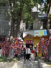 Wuhan’s Tanhualin Walking Street ☕️ 