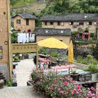 Yang Chan - cute mountain village 🇨🇳