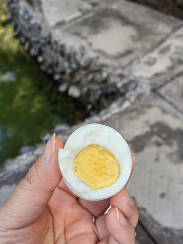 雲南騰沖熱海丨徐霞客到此一遊，熱海大滾鍋煮雞蛋，姐妹泉