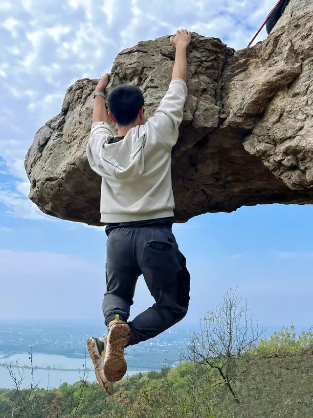 The Yu Shan Eagle Trail is truly top-notch for photography in the Jiangsu, Zhejiang, and Shanghai region!