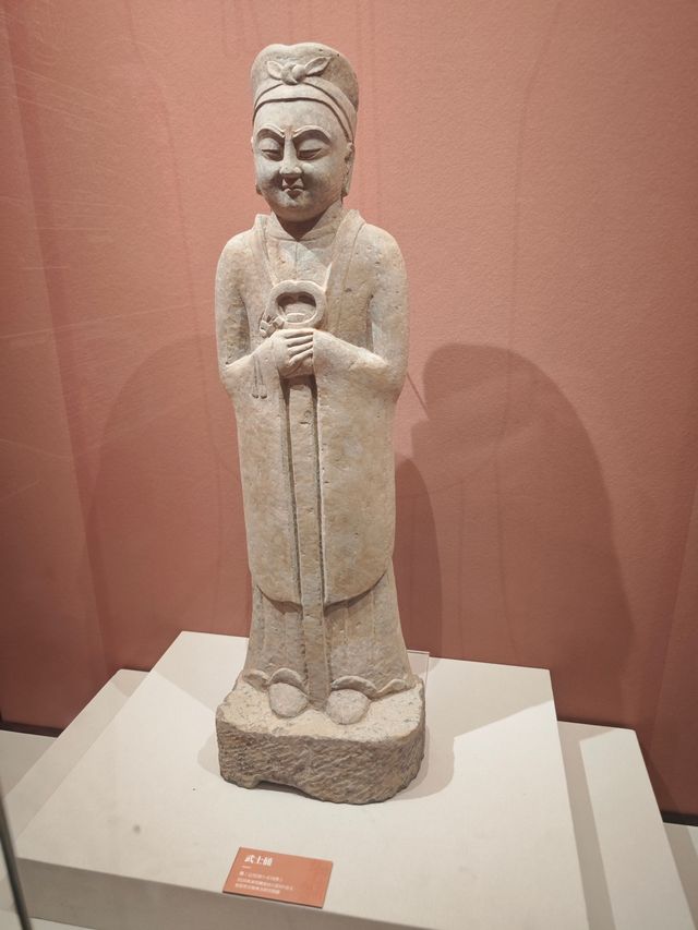 這座外觀為四方覆斗狀的博物館是打開安陽歷史的百科全書